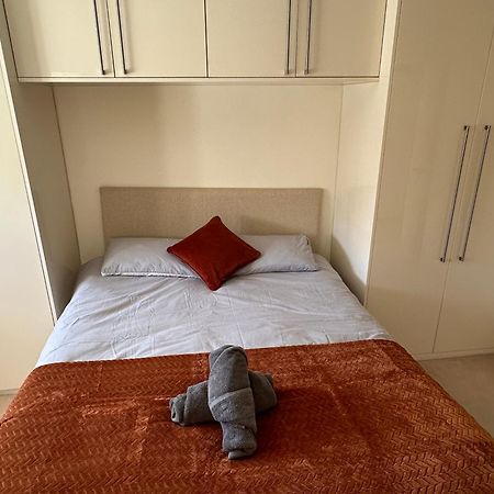 Lx Russell Square Apartments London Bagian luar foto