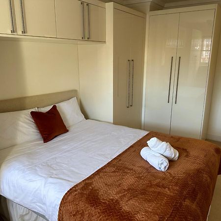 Lx Russell Square Apartments London Bagian luar foto