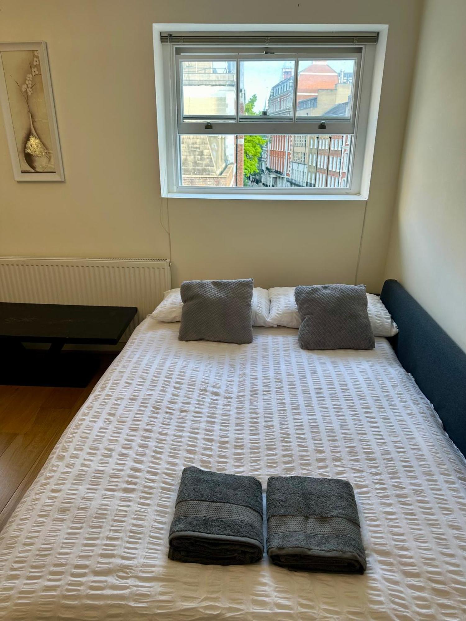 Lx Russell Square Apartments London Bagian luar foto