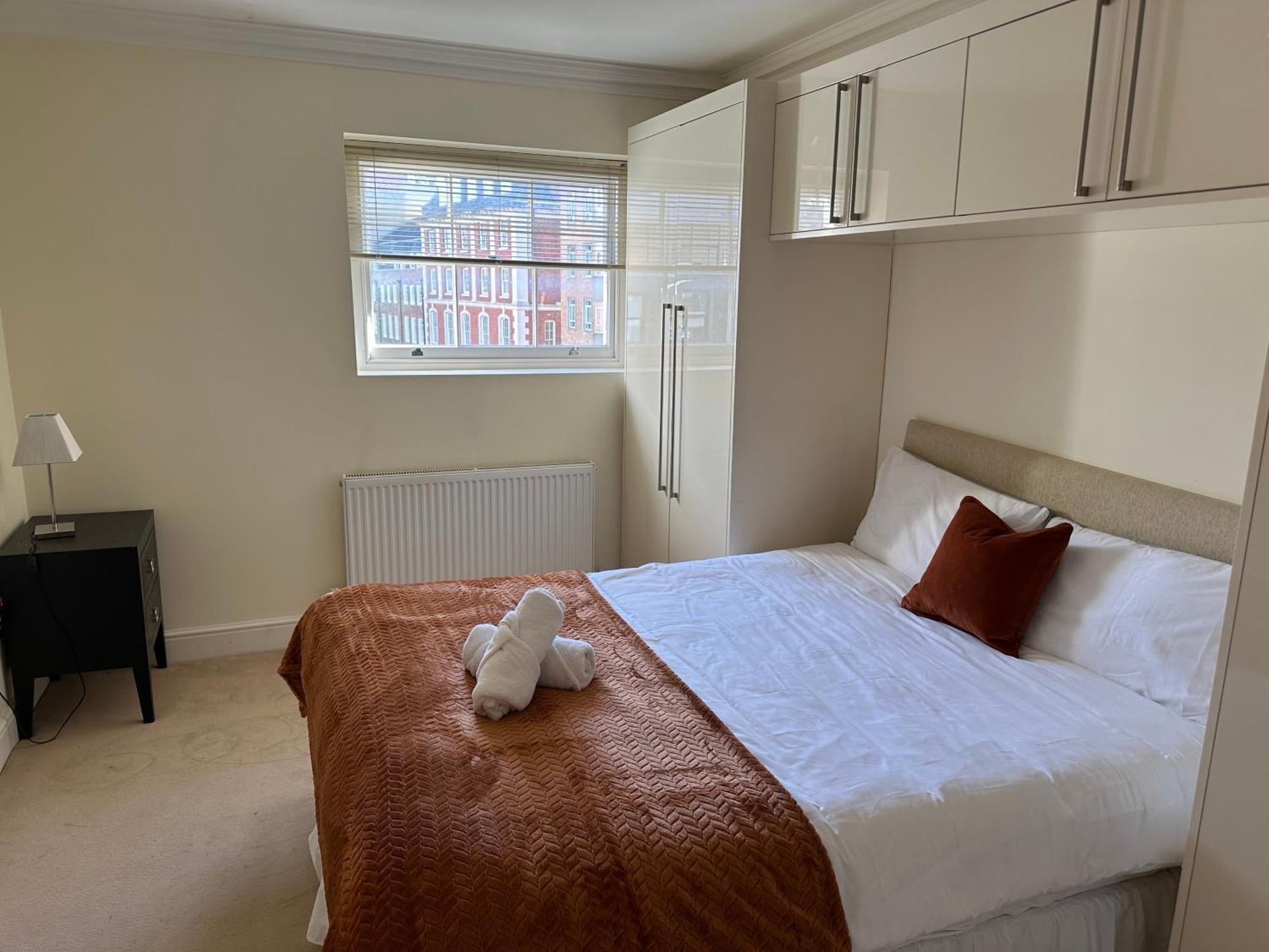 Lx Russell Square Apartments London Bagian luar foto