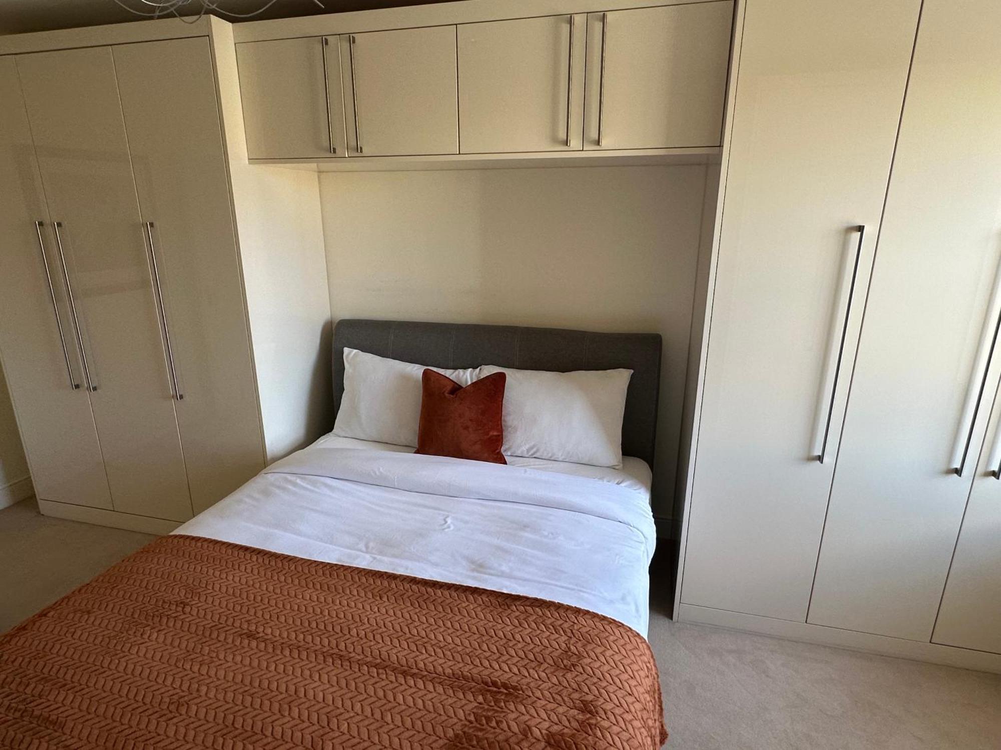 Lx Russell Square Apartments London Bagian luar foto