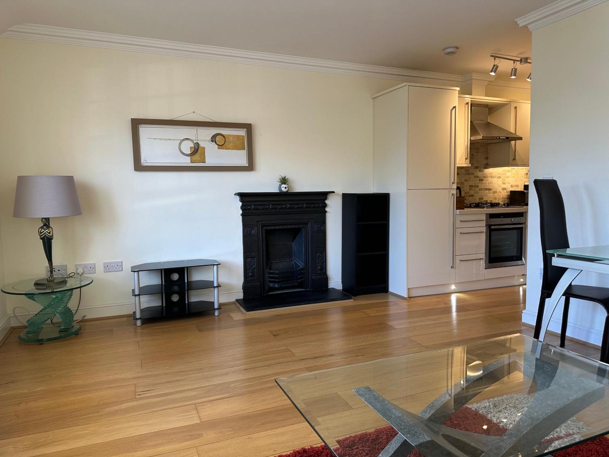 Lx Russell Square Apartments London Bagian luar foto